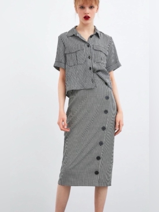 Zara Dresses & Skirts - Zara Black and White Gingham Midi Skirt with Asymmetric Button Placket Euro XL